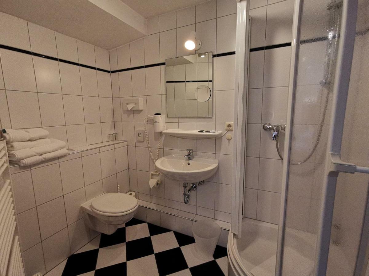 Gaestehaus Dorflinde Grasellenbach Eksteriør billede
